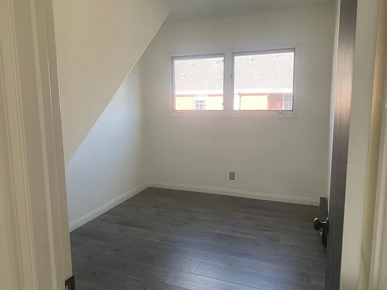 3rd Bedroom unfurnished