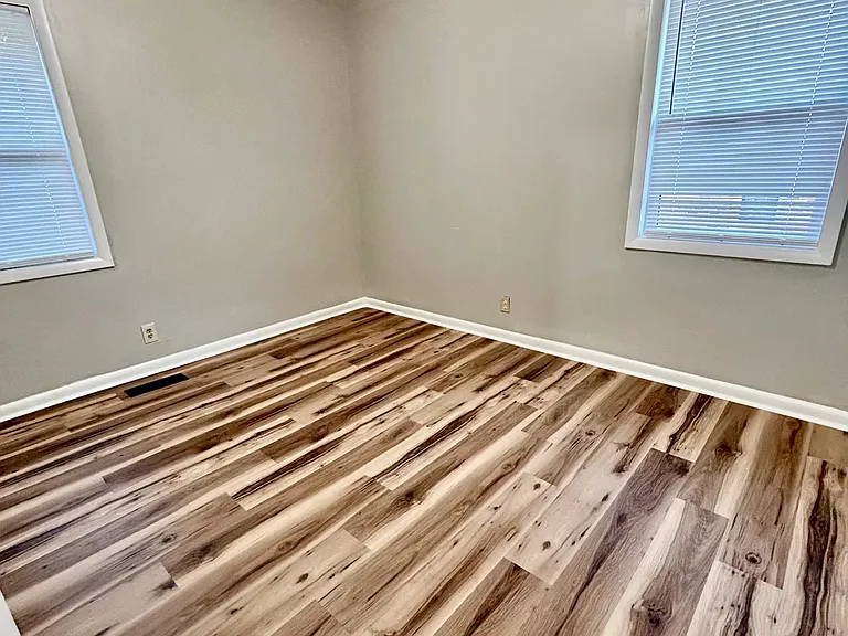 414 Winding Way #B — Photo 10
