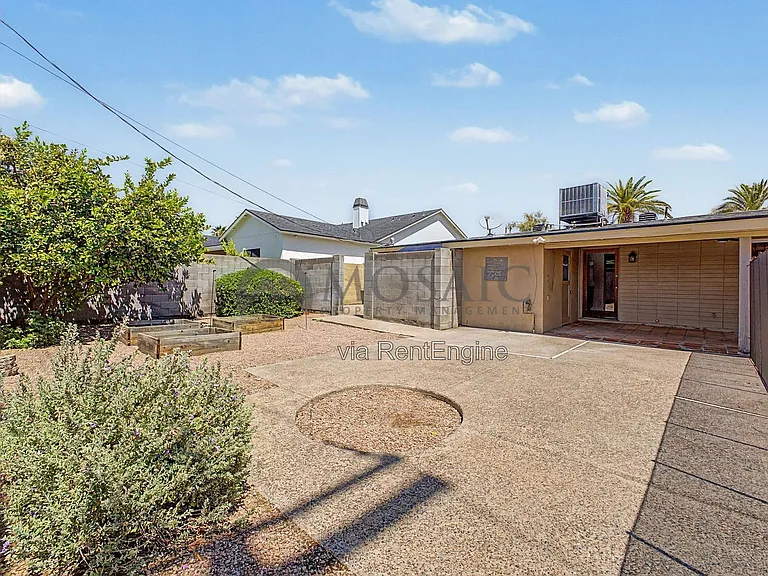 3333 E Medlock Dr — Photo 33