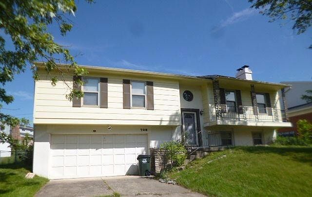 1st image of 728 Vancouver St