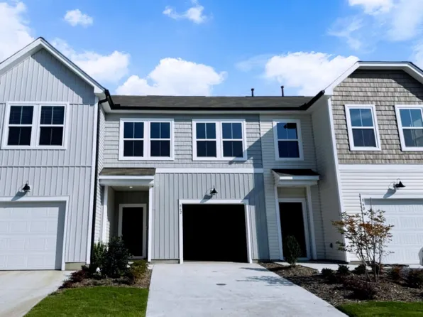 862 Falls Grove Trl, High Point, NC 27265