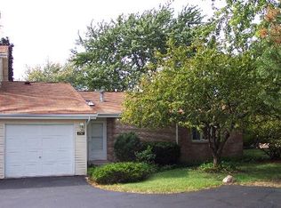 217 Manor Dr, New Lenox, IL 60451