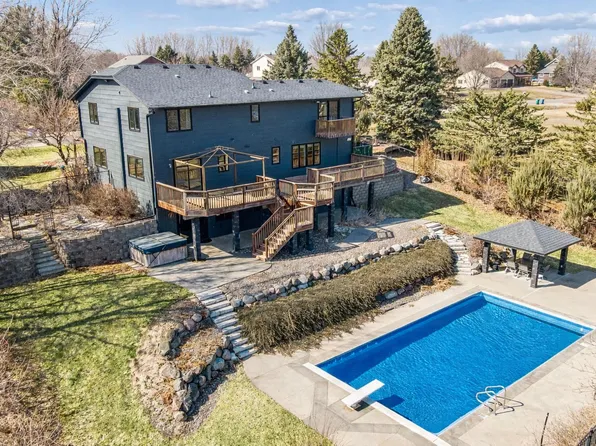 1294 Jamison Ave NE, Saint Michael, MN 55376