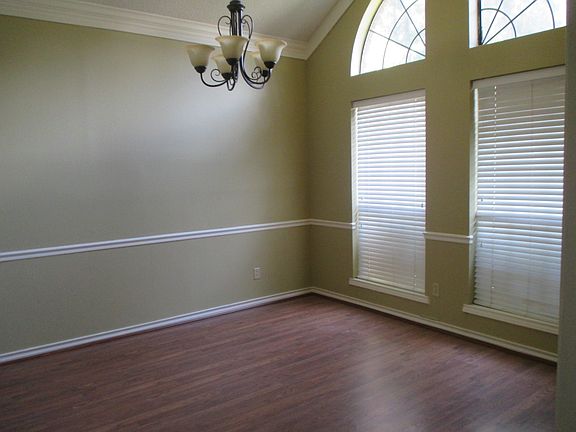 4th image of 5217 Westfork Dr