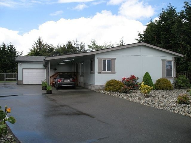 1st image of 315 Leif Cir