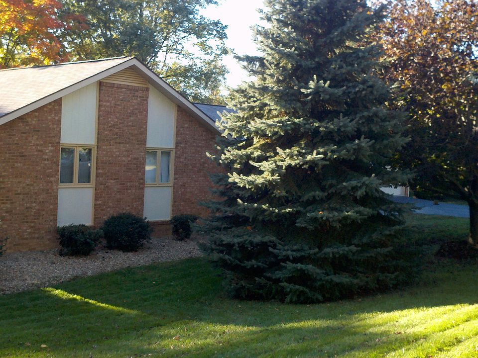 Left Front Street View