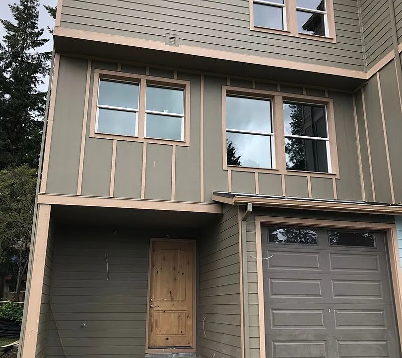 173 NE 162nd Ave