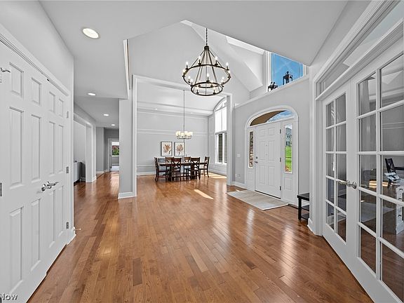 4th image of 28975 N Park Blvd