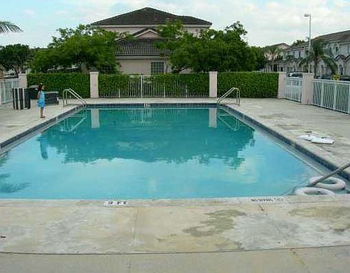 5th image of 14064 SW 120th Ct #2-17