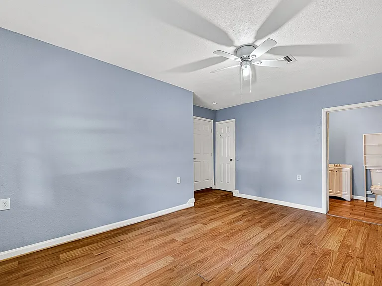 10106 Sierra Dr — Photo 9