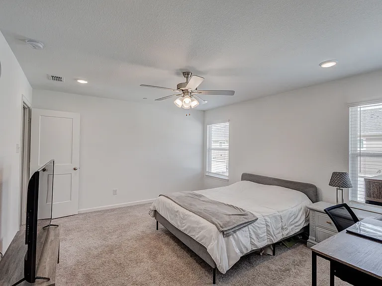 3720 Star Mesa St #13 — Photo 5