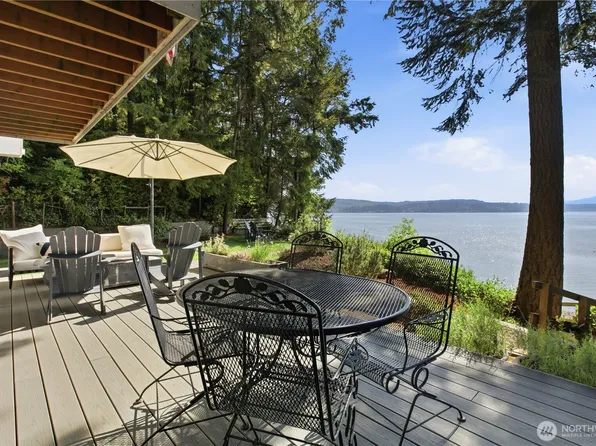 13861 NE North Shore Road, Belfair, WA 98528