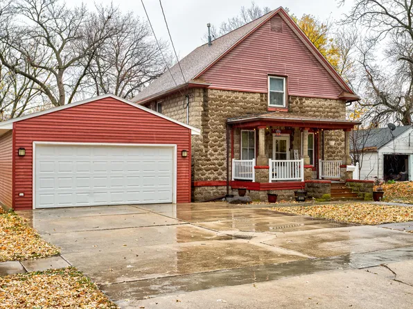 305 10th St N, Humboldt, IA 50548