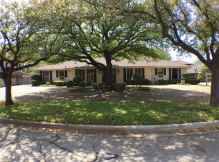 3812 Candlelite Ct, Fort Worth, TX 76109