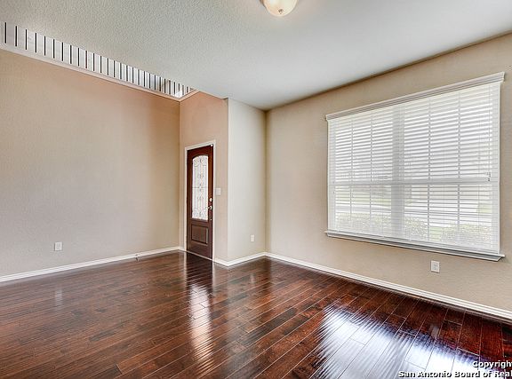 2nd image of 12927 Texas Gold