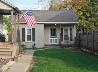 1322 Hamilton Ave NW, Grand Rapids, MI 49504