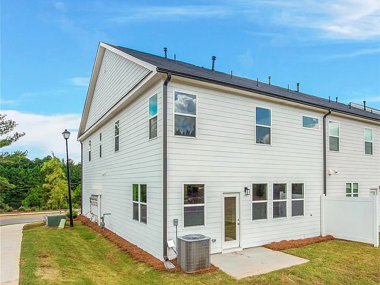 410 Point Place Dr — Photo 27