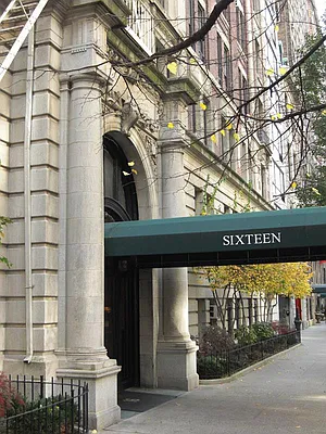 Sold by Sotheby's International Realty | media 7