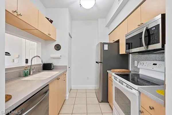 1180 Reserve Way #302 — Photo 38