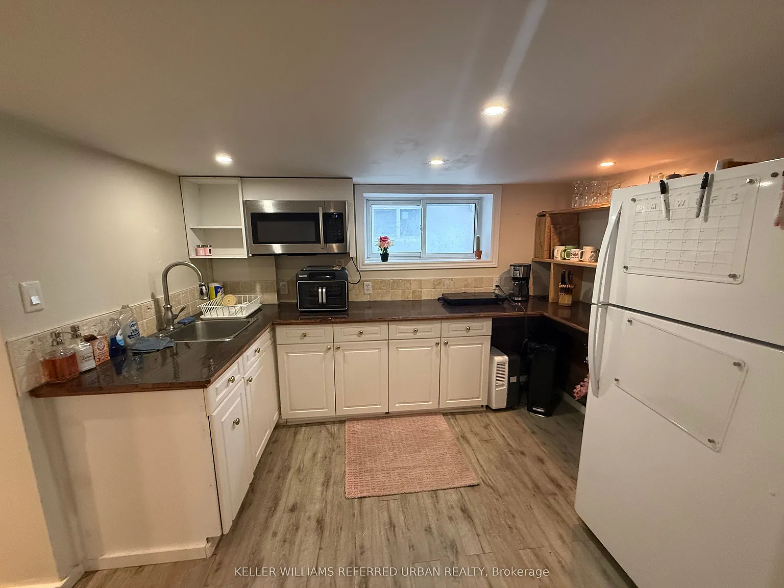 2 bed, $1,850 — Photo 3