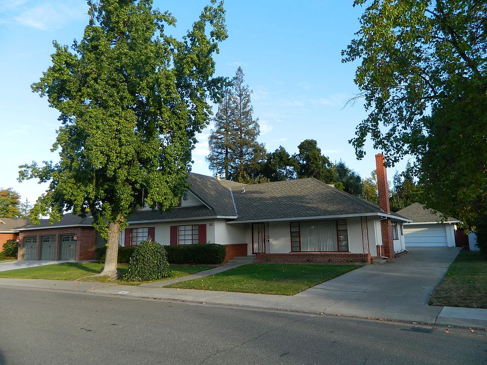 Great curb appeal.