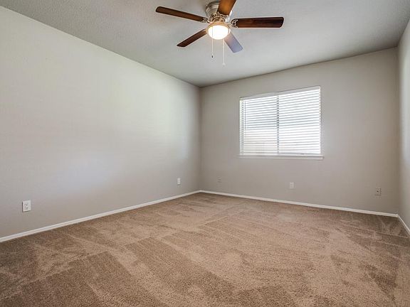2nd image of 3513 Lillie St #3513