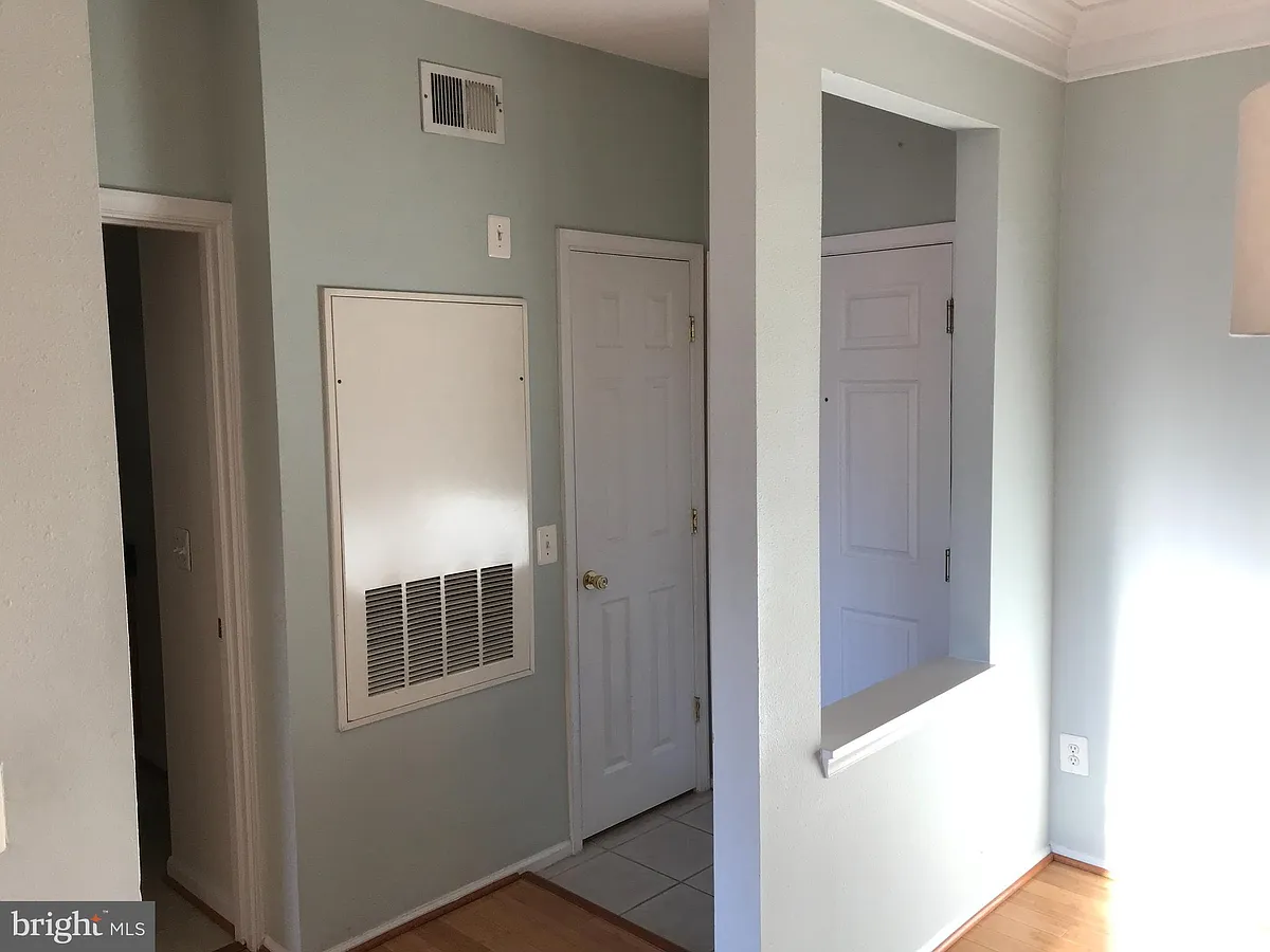 Building Photo - 1601 Spring Gate Dr #1214