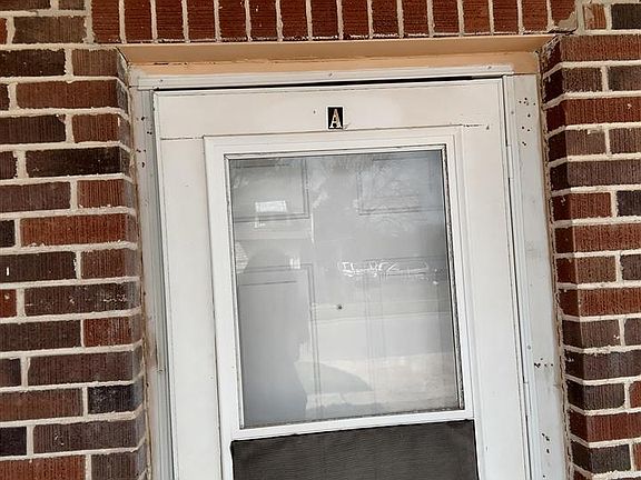 5th image of 302 SW Park Ave