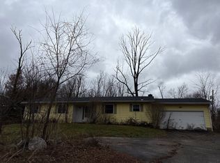 104 S Gray Rd, Connersville, IN 47331