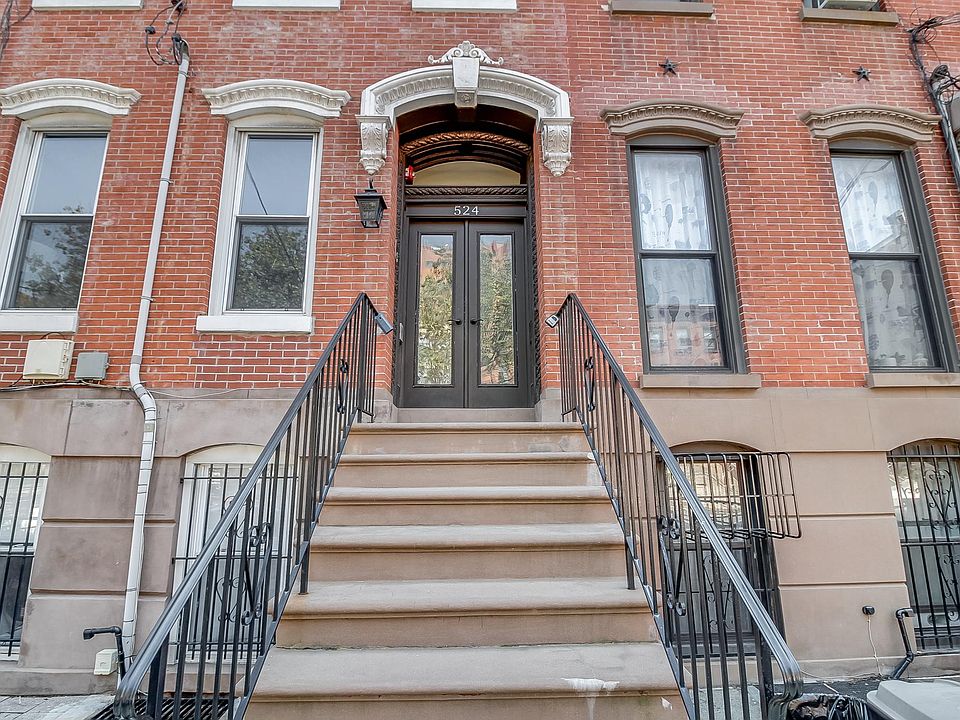 Townhouse Entrance