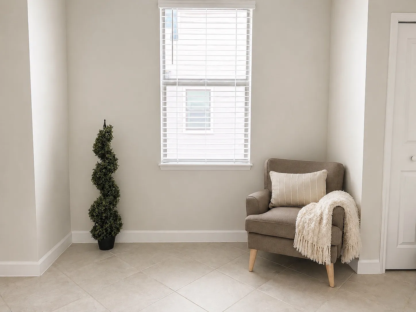 3 bed, 1871 sqft, $3,000 — Photo 4