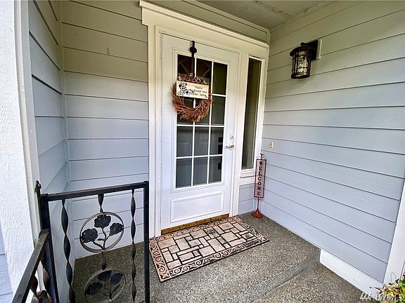 2nd image of 4615 Denton Ln SE