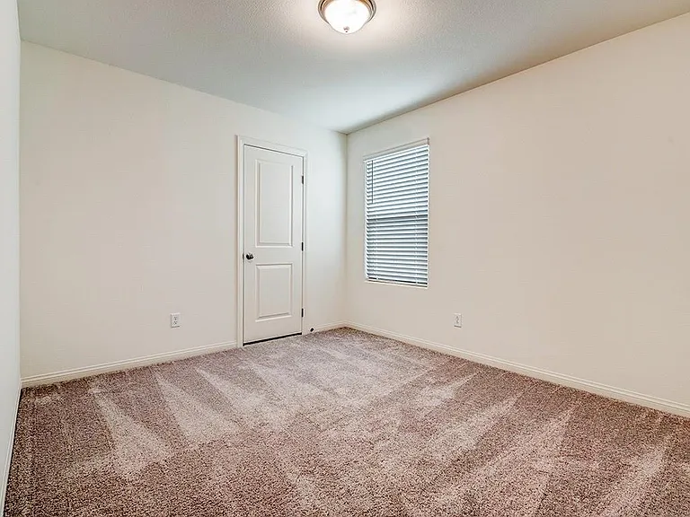 9866 Ravenswood Peak Ave — Photo 23