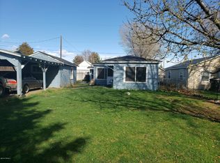 911 S 2nd Ave, Yakima, WA 98902