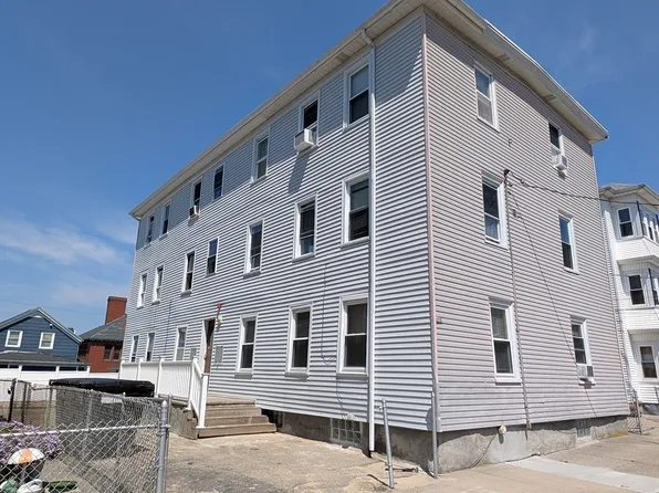 131 Thomas St, Fall River, MA 02723