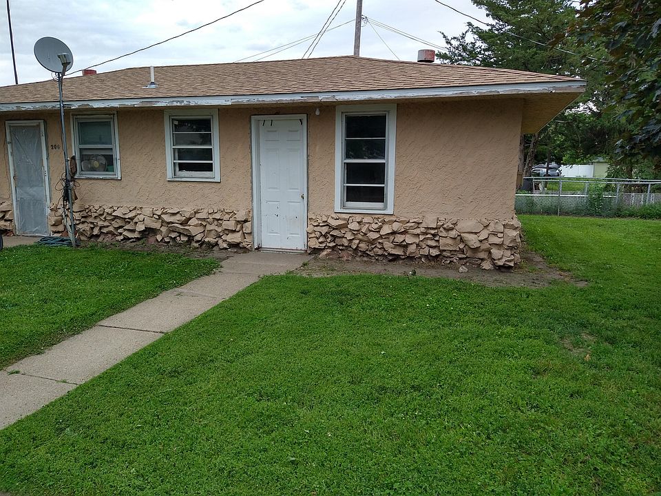2nd image of 206-208 S Lincoln Ave