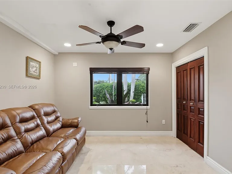 6200 SW 97th Ave — Photo 35