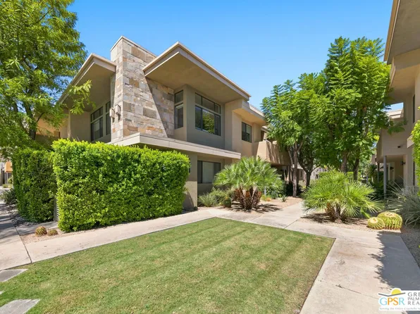 870 E Palm Canyon Dr Unit 202, Palm Springs, CA 92264