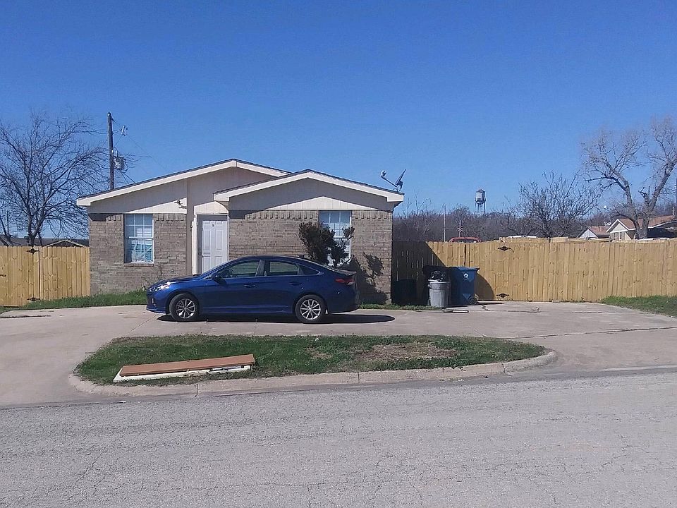 1st image of 109 Clearwood Dr