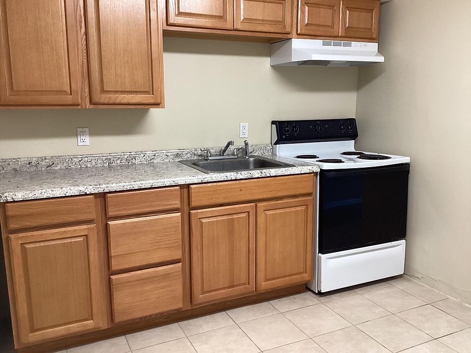 1st image of 1828 Doyon Ct