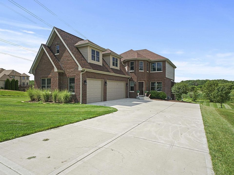 1st image of 11922 Bates Ct