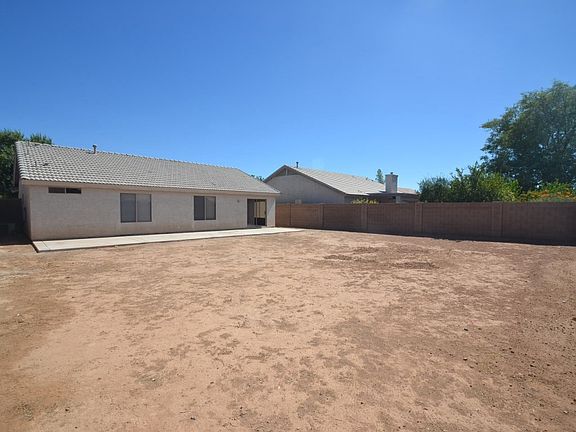 2nd image of 8010 W Hammond Ln