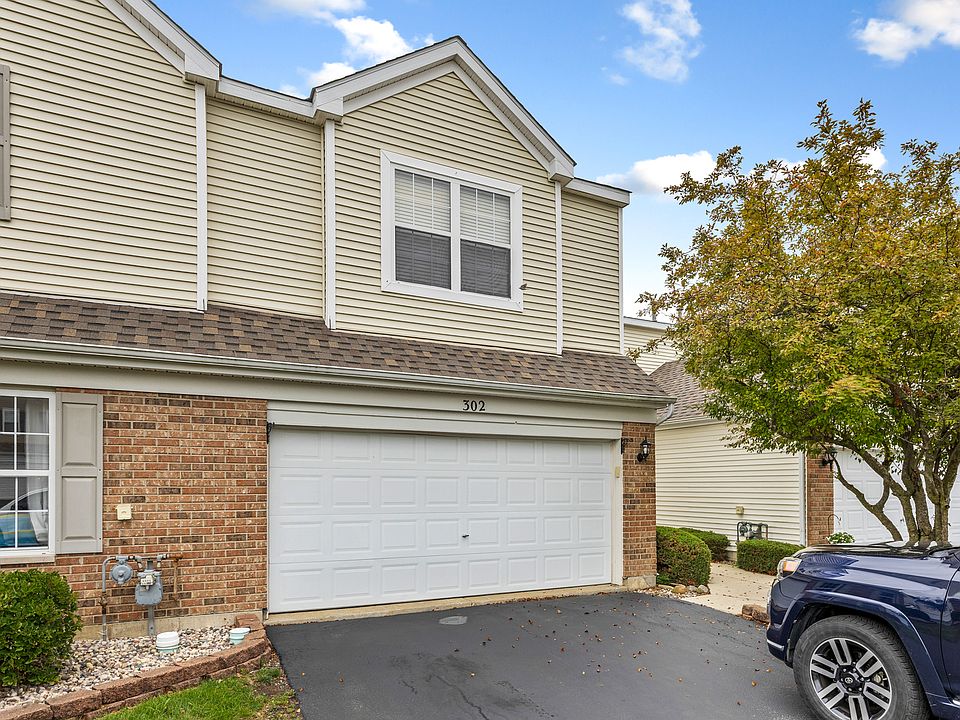 1st image of 302 Parkside Dr