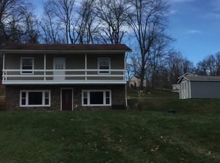 3011 Harding Rd, Cambridge, OH 43725