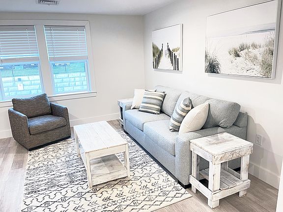 4th image of 150 Water St #212