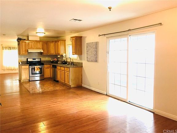 4th image of 1560 Otterbein Ave Spc 183