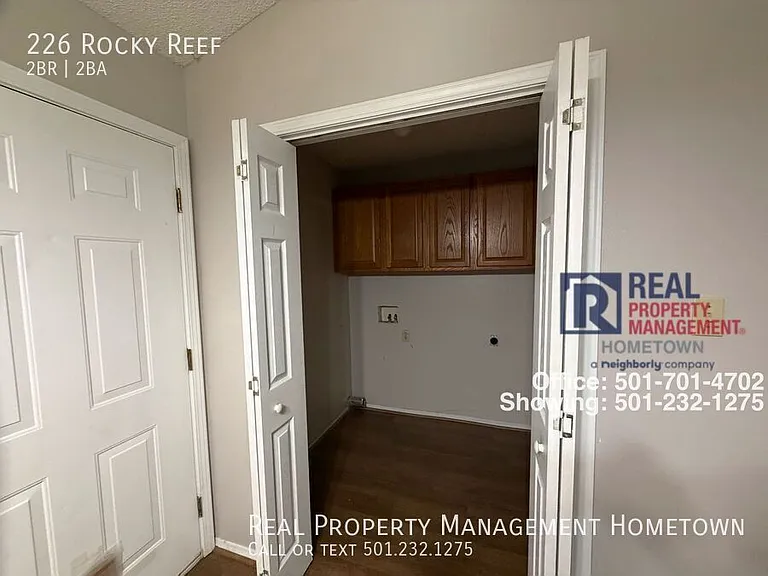 226 Rockyreef Cir — Photo 7
