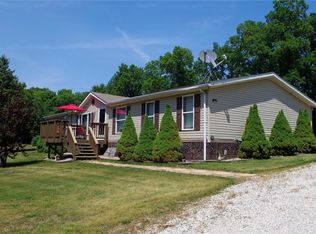 198 Blackwell Ln, Eolia, MO 63344