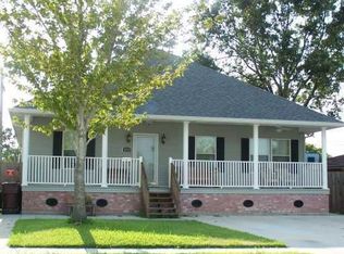 3773 W Louisiana State Dr, Kenner, LA 70065