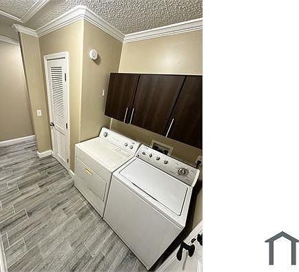 5th image of 697 17th Ave S